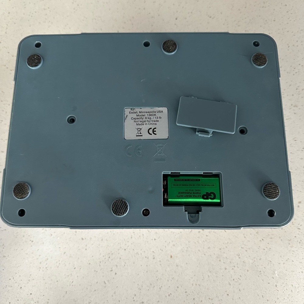 Escali Kitchen Scale - Picture 4 of 5